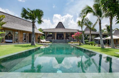 Kerobokan Villa | Villa Mannao by Villa Finder