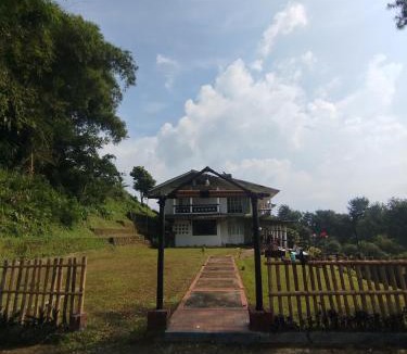 Megamendung Villa | Villa Mega molek