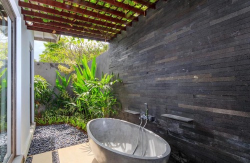Sunset Road Villa | Villa Ohana