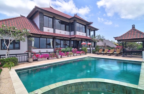 Bukit Villa | Villa Rama Rama – A Huge Private Hilltop Spa Retreat with Stunning Views