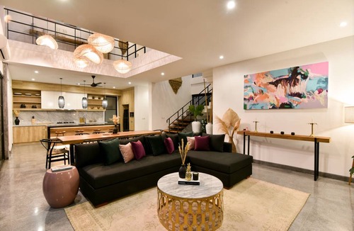 Berawa Villa | VILLA SOHO· Luxury & Indulgence - close to FINNS BEACH CLUB