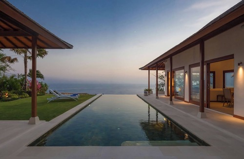 Banjar Semer Villa | Villa Sol Y Mar by Elite Havens
