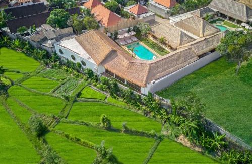 Laksmana Villa | Villa Tango & Villa El Gaucho combined