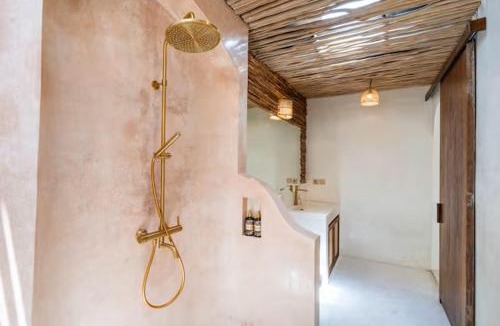 Munggu Resort | Villa Wedas