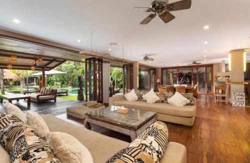 Central Seminyak Villa | Villa Yoga by Villa Finder