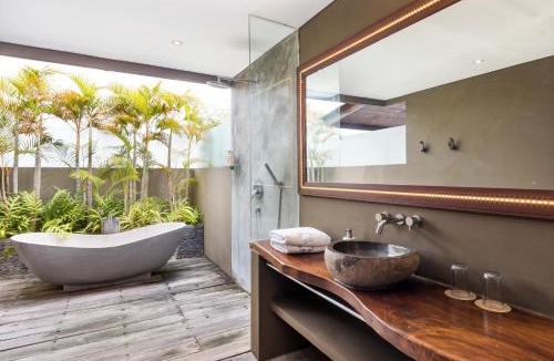 Central Seminyak Villa | Villa Yoga by Villa Finder