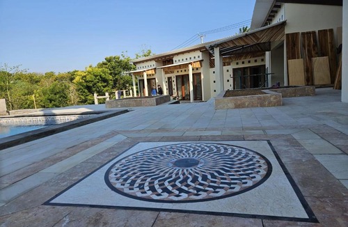 Jerowaru Hotel | Villa25Ekas