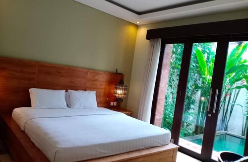 Babakan Villa | Vintage 3-Bedroom Villa with Plunge Pool
