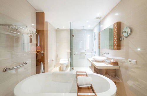Sawangan Hotel | VOUK Hotel & Suites