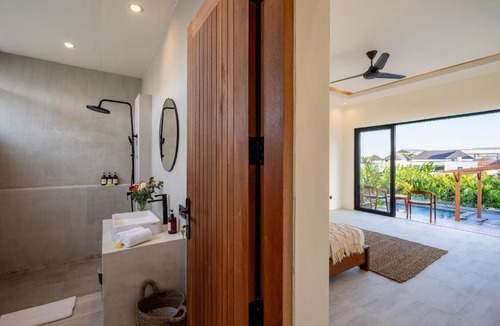 Padonan Hotel | Wanderlust Fitness Village