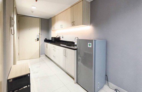 Semarang Apartment | Well Appointed Studio At Apartment The Pinncale