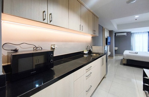 Semarang Apartment | Well Appointed Studio At Apartment The Pinncale