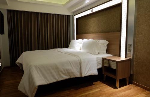 Sunset Road Hotel | Wirton Seminyak