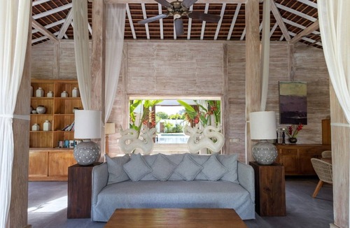 Kerobokan Villa | Wonderful 9BR Villa with Pool, Bali Villa Bali Villa 2218