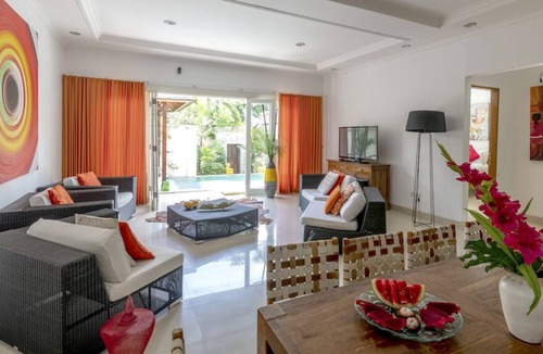 Petitenget Villa | XXL BEACH VILLA FOR 24*BIG SMILE SERVICE*CARS*POOL