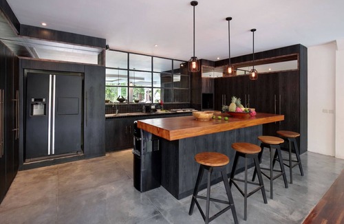 Berawa Villa | You think you know Canggu? Think again! Stunning LARGE LUXXE 7bed Villa