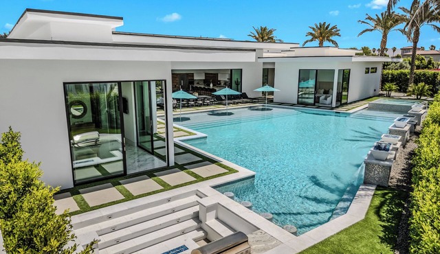 16 Luxury Villas for Private Resort-Style Retreats & Events | Bravo by AvantStay in Indio