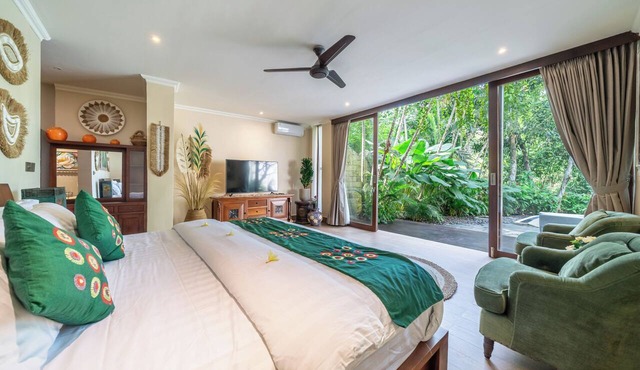 3-bedroom Villa in beautiful Tabanan with rice field and river view in tabanan