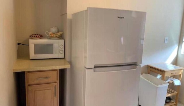 357#C Hawthorne 3bedrm/3bth A/C,hardwd,new kitchen in Palo Alto