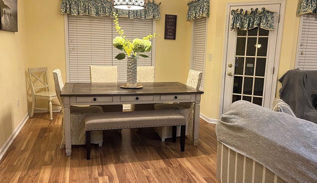 3BD-2BA 2nd flr Dreamy Rehoboth Beach Getaway in Rehoboth Beach
