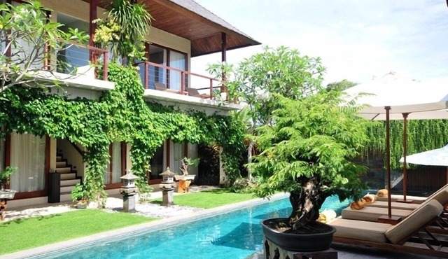5 Bedroom, 250mtr from beach, Breakfast, Housekeeping service, Stress Free!