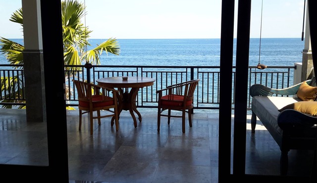 Amed Beach Villa