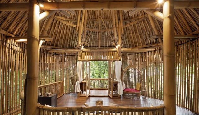 Asep Gumi Bamboo Villa Pesagi