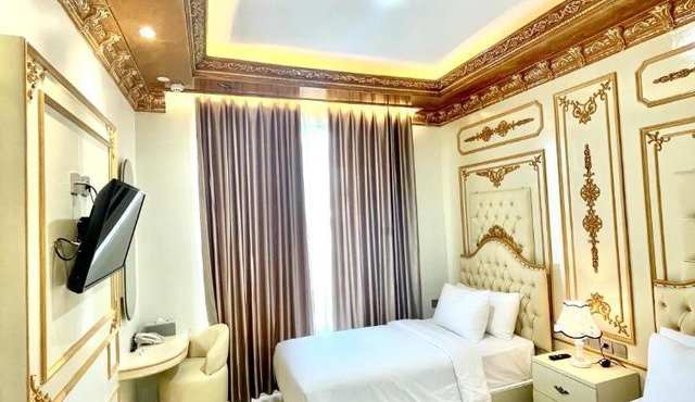 Atiyan Hotel Syariah in Bukittinggi