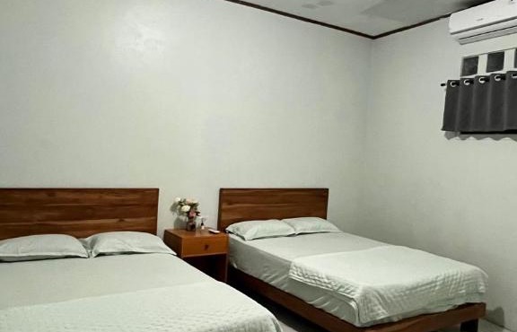 ayu homestay in Batukaras