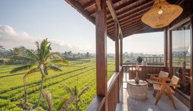 Barong Bali Villa with Floating Breakfast in Ubud