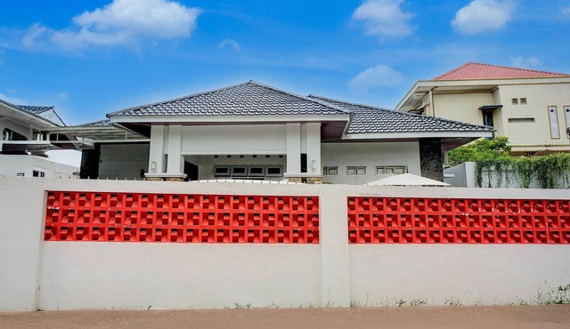 Blower Residence Cozy Double in Banda Aceh