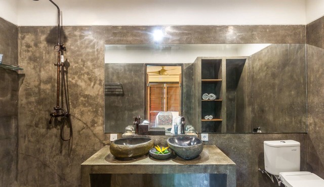 Bombora Medewi