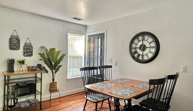 Brand New, Cozy, Modern, One-bedroom Apartment in Falls Church