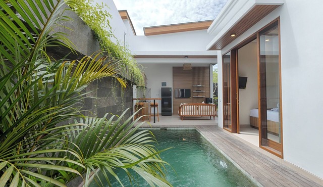 Charming 2-bedroom private pool villa in marvelous Bali with WiFi, AC