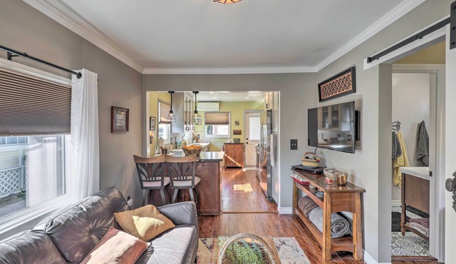Charming Craftsman Bungalow with Garden & Hot Tub! in Fullerton