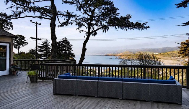 Coastal Charm - Oceanview Stay in Pacifica Near SF in Pacifica