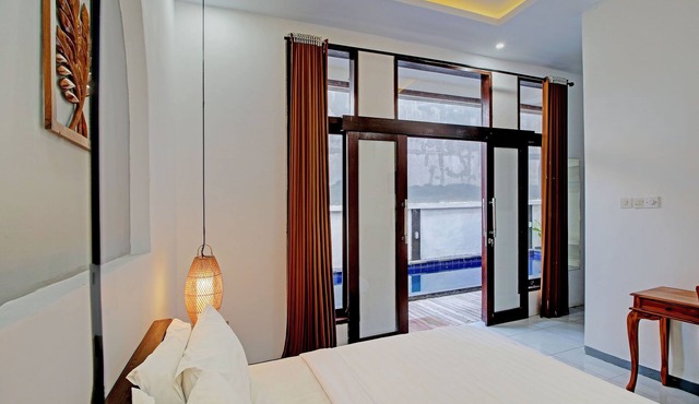 Collection O 93004 Double D Guest House
