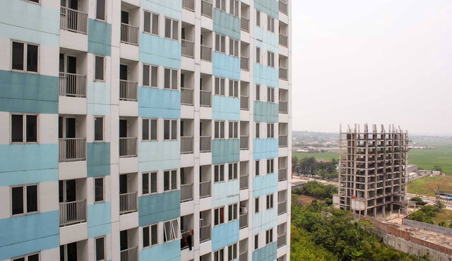 Comfort Living 1Br At Grand Sentraland Karawang Apartment