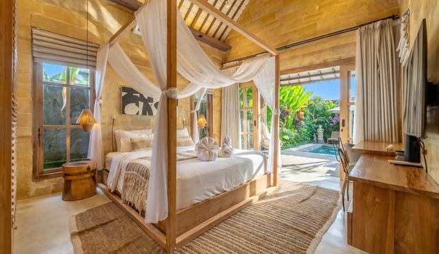 Cozy 1BR in Lush Ubud w Garden Bath Pool Patio in Gianyar Regency