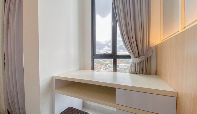 Cozy and Homey Studio at The Alton Apartment