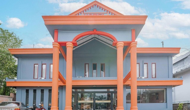 Cozy Twin Escape with Free WiFi and Parking in Pekanbaru