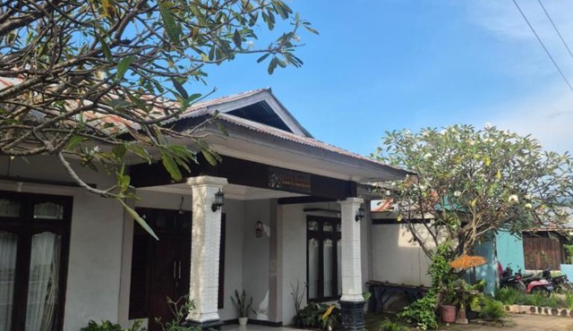 d'Alvin Double Room in Labuan Bajo