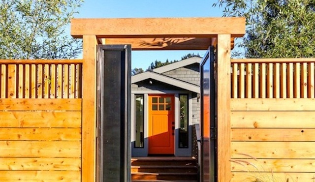 Downtown Large Custom Indoor/Outdoor Home in Mill Valley