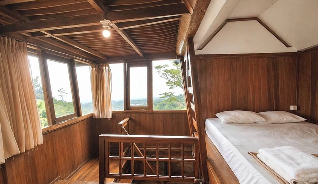Dulang Resort & Resto in Lembang