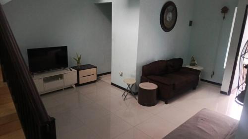 El Shafaa Homestay Syariah Malang in Malang