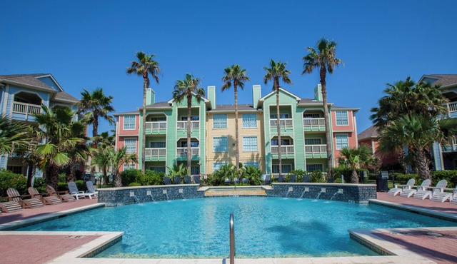 Enjoy starting your day with an Ocean Sunrise View: HEATED POOL, SPA, Fitness Rm in Galveston