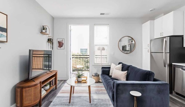Explore Indy from an Urban CozySuites Oasis in Indianapolis