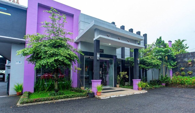 Griya Karangsalam Twin Retreat