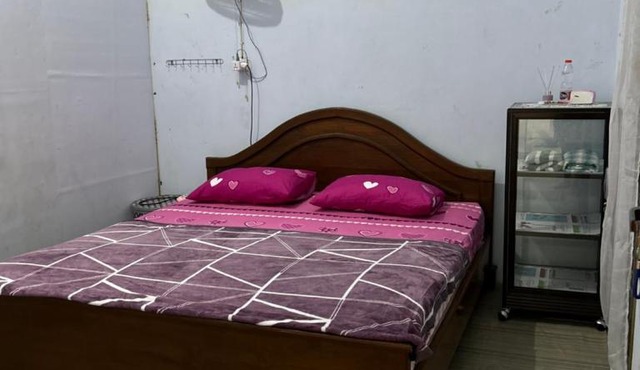HARMONI GUEST HOUSE tumpak sewu in Sumberbopong