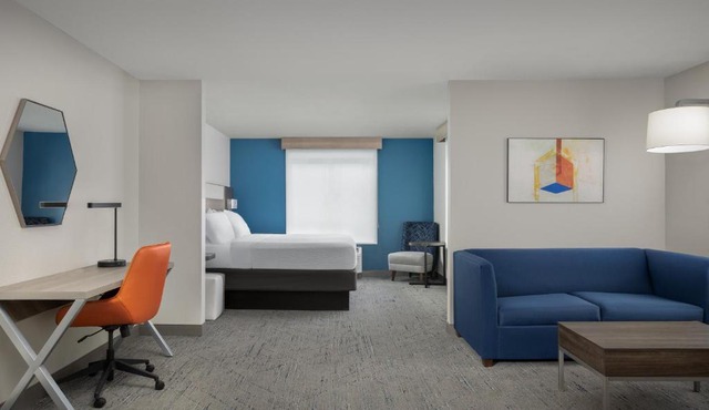 Holiday Inn Express & Suites Superior by IHG in Superior